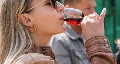 Bacchus’ Antwerp Wine tasting walk